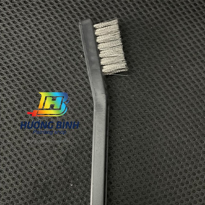 Bàn chải thép, bàn chải thau cán nhựa đen nhỏ