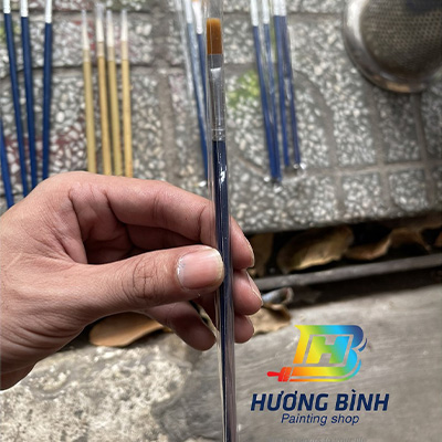 Cọ vẽ đầu dẹp nhỏ