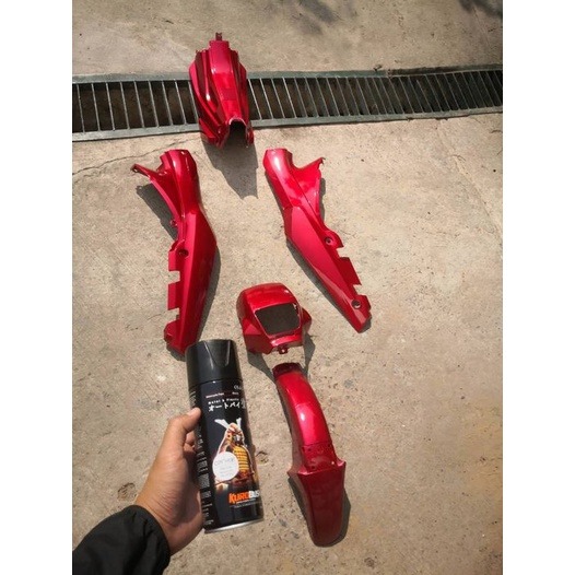 Sơn xịt SAMURAI Kurobushi - MÀU ĐỎ CANDY H138 (400ml) chuyên dùng cho xe máy