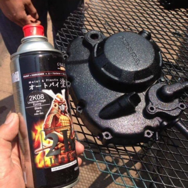 Sơn xịt gầm xe hơi undercoat Samurai - 2K08 